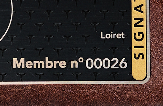 Carte de visite en métal argenté